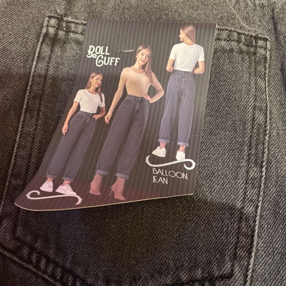 Faded Black Balloon Jeans by Simple Society size 9/29 - Picture 5 of 11